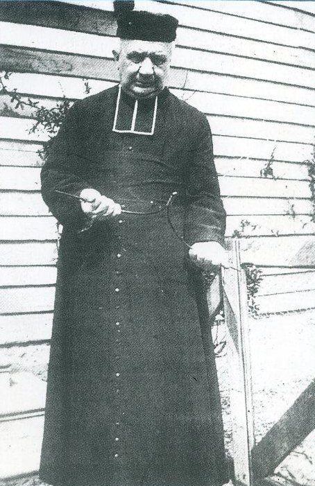 Ritratto storico dell'Abbé Bouly, sacerdote francese e pioniere della radiestesia, 1926