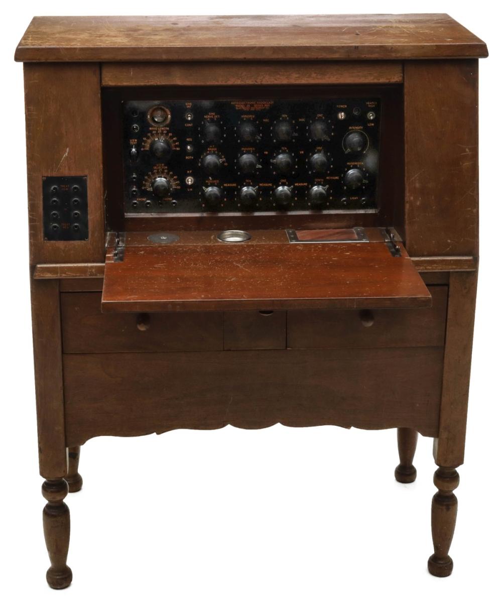 Auto-Electronic Radioclast, apparecchiatura radionica statunitense della met&agrave; del Novecento